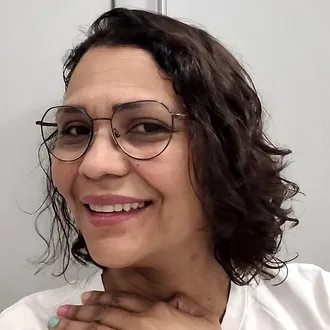 Alexandra Santos Bertsch